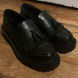 AE Tassel loafer